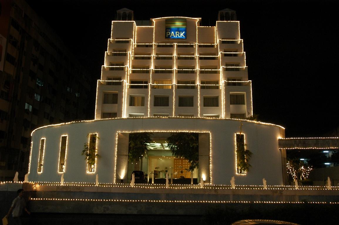 The Park Chennai Hotel Buitenkant foto